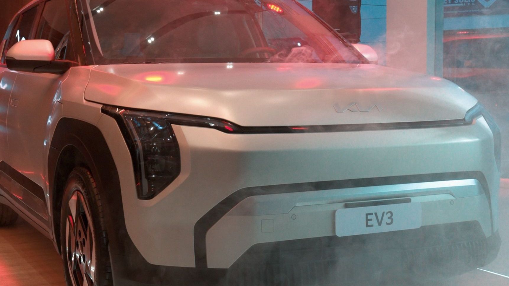 Kia Simotor  Ibagué presenta el futuro eléctrico: ¡Lanzamiento oficial del nuevo Kia EV3!