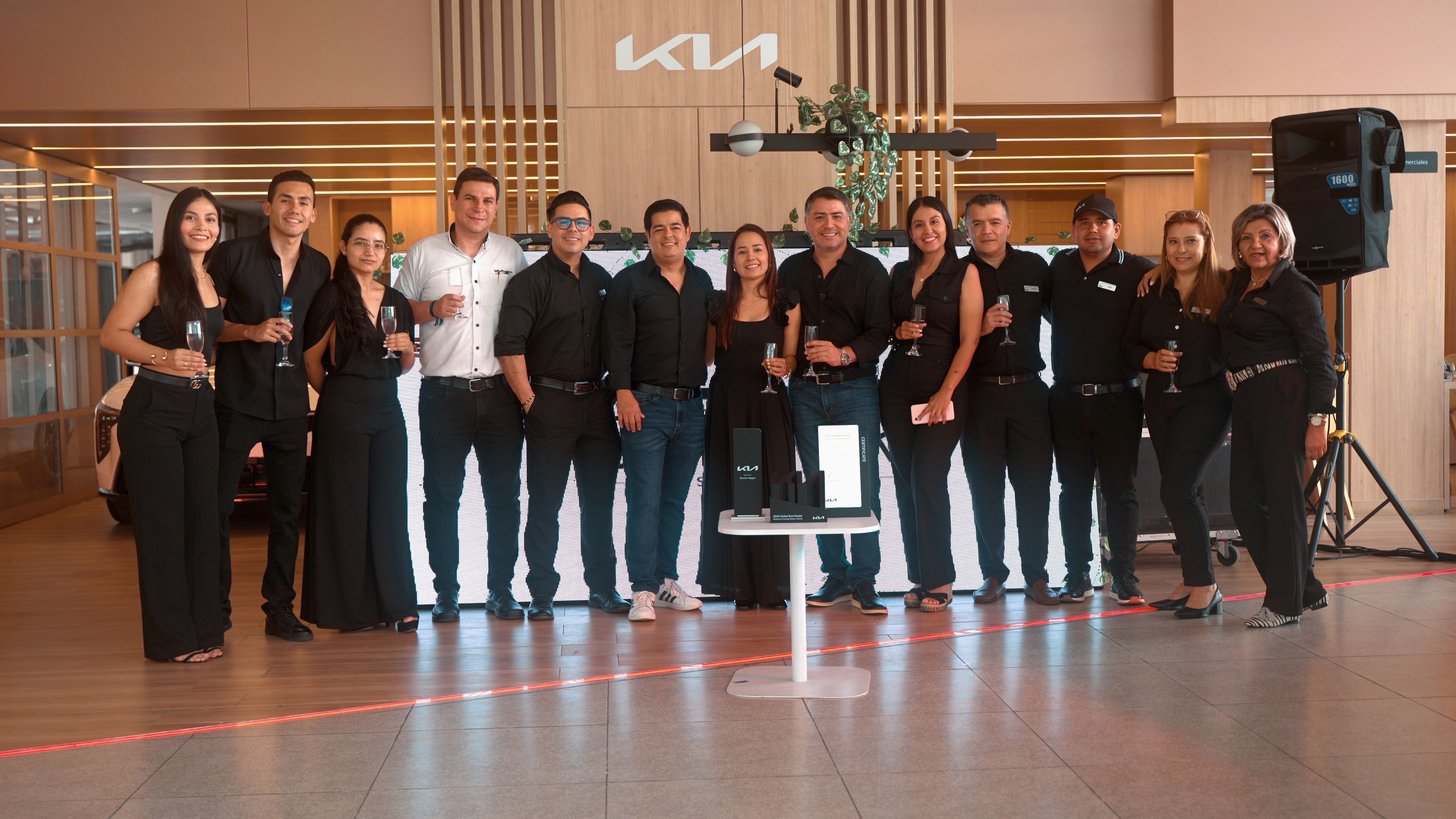 SIMOTOR LANZAMIENTO EV3 & K4 45.jpg